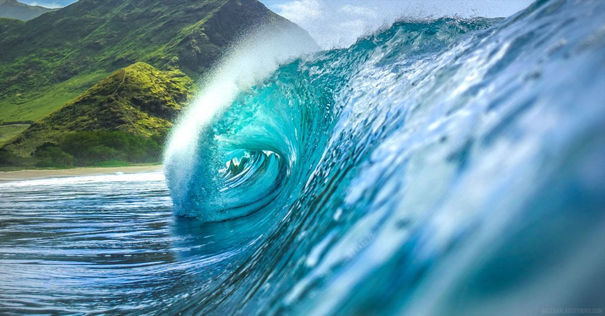 Hawaii dangerous waves